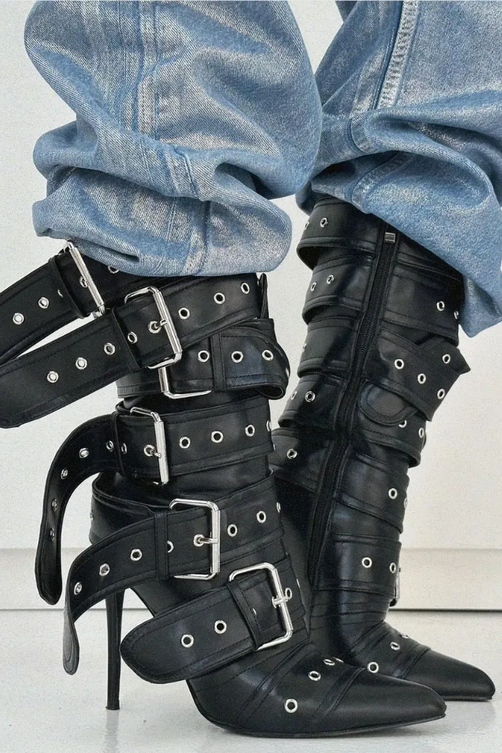 Buckles Boots