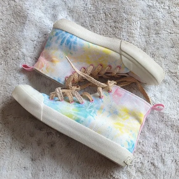 DOLCE VITA Women's Bryton Tie-Dye High Top Fashion Sneakers Size 7.5