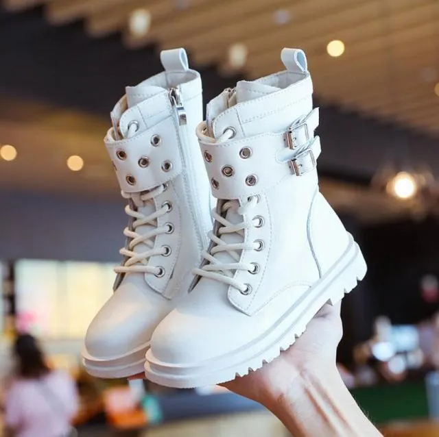 Fashionable Girl's Boots