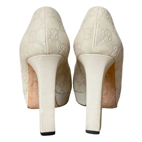GUCCI Off White Guccissima Leather Horsebit Peep Toe Platform Pumps, Size 39