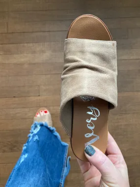 Gypsy Jazz Savannah Taupe Heels
