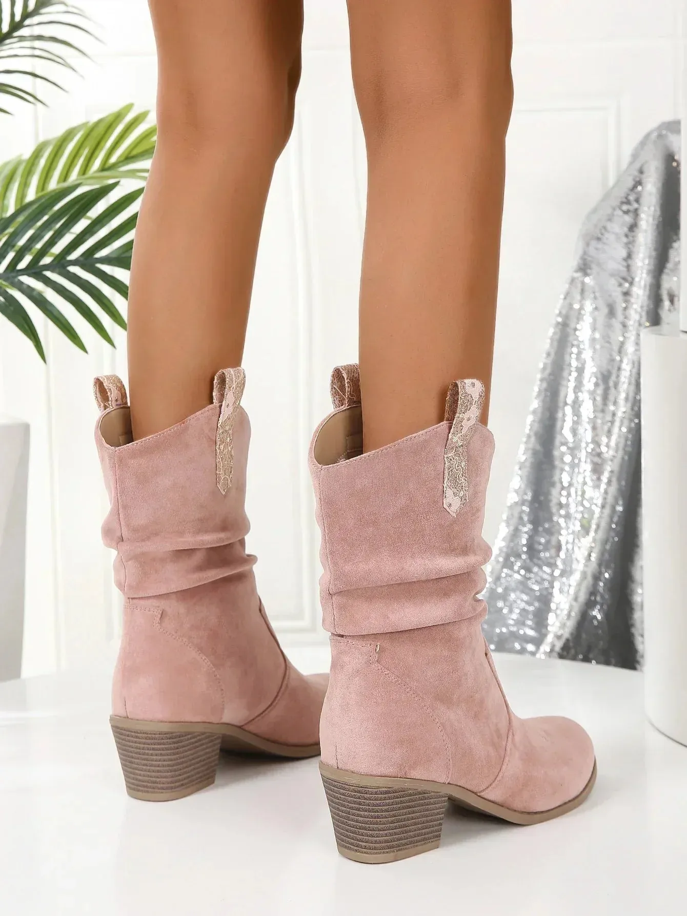 Sylis | Fashionable Trendy Pink Boots