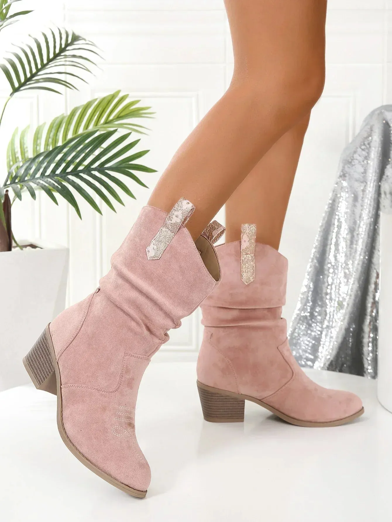 Sylis | Fashionable Trendy Pink Boots