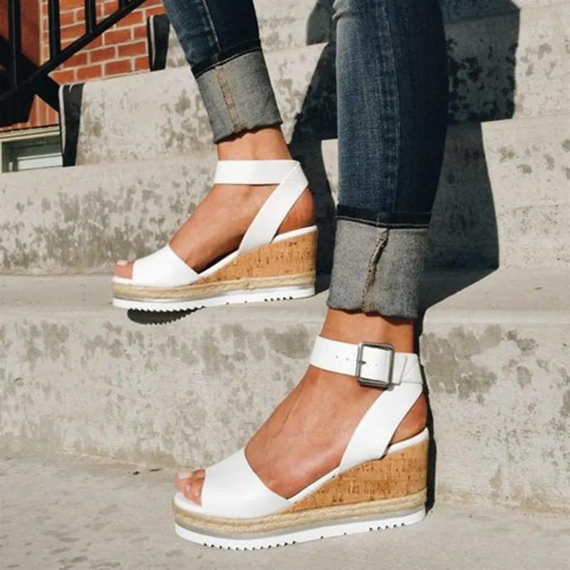 Women Chunky Strappy Adjustable Buckle Wedge Sandals