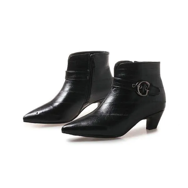 Women's Fashionable Belt Buckle Pointed Toe Short Boots 42251289S