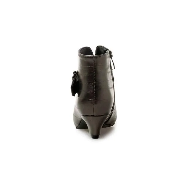 Women's Fashionable Belt Buckle Pointed Toe Short Boots 42251289S