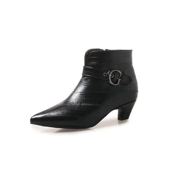 Women's Fashionable Belt Buckle Pointed Toe Short Boots 42251289S