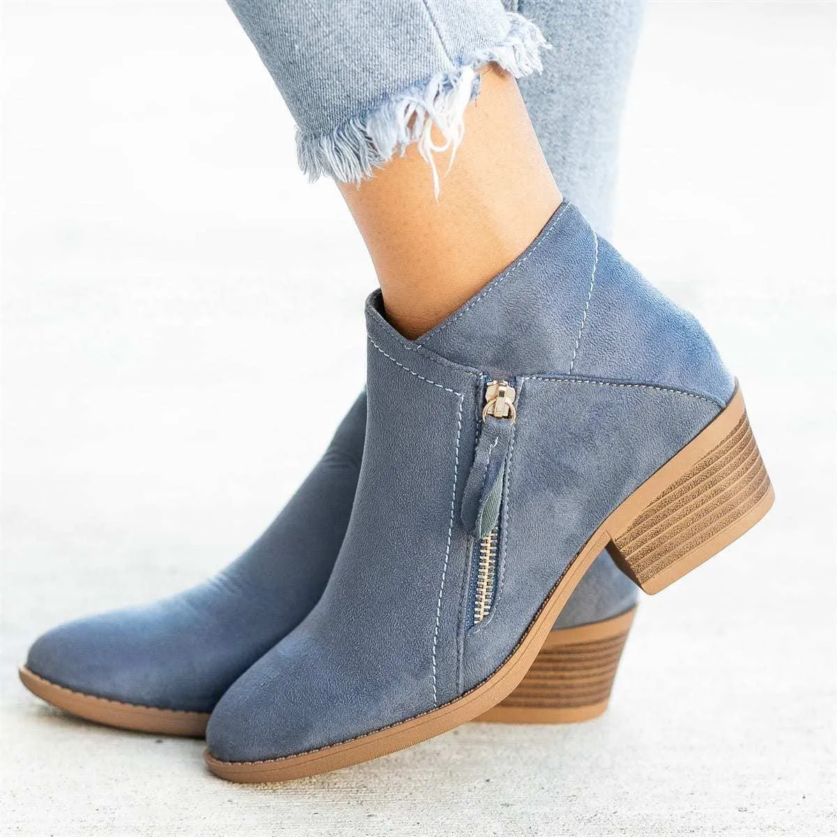 Women’s Low Heel Pointed Toe Ankle Boots